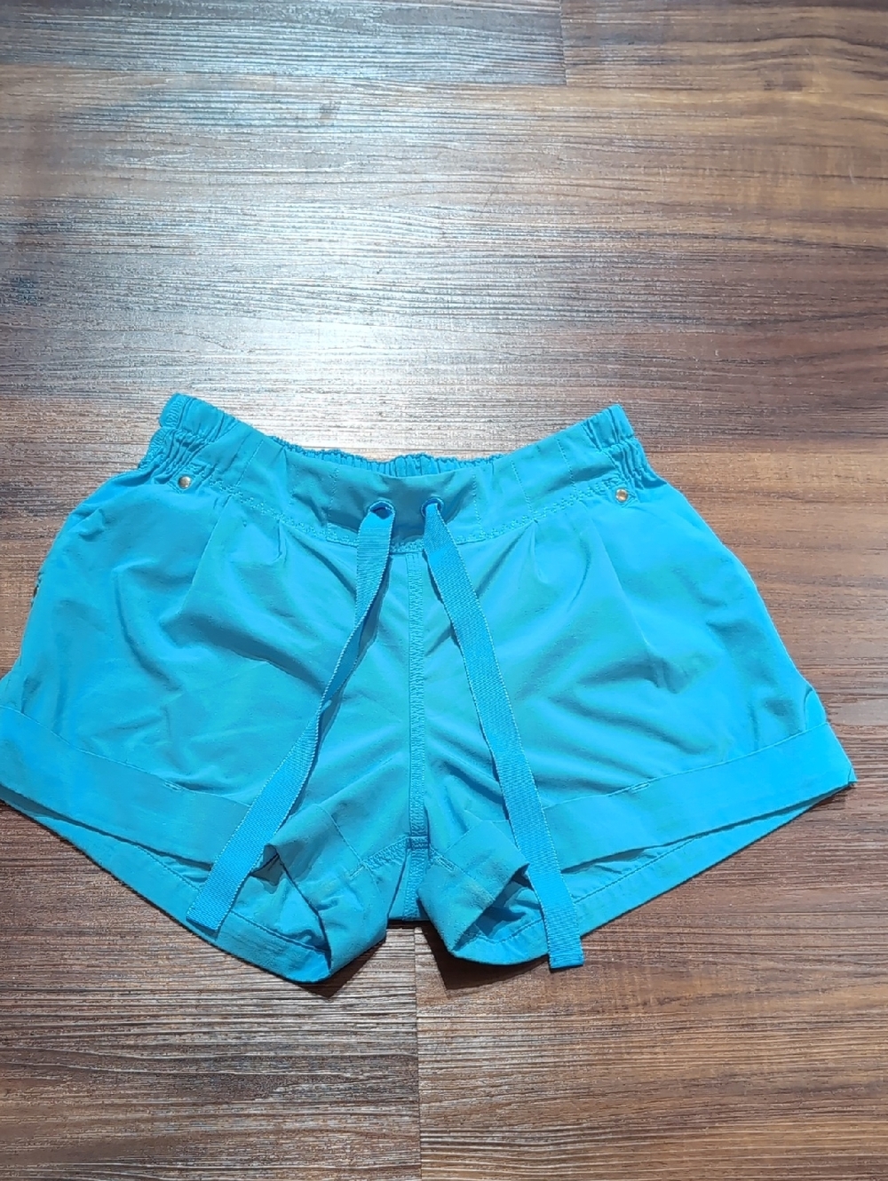 Lululemon Women's Aqua Drawstring Lounge Shorts Small